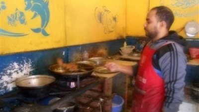 منفذ بيع الأسماك الطازجة بتربية وتعليم الإسماعيلية