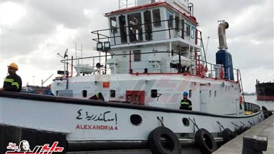 إسكندرية ( 4 ، 7 ) قاطرتان بحريتان تدخلان الخدمة بميناء الإسكندرية