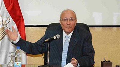 العصار يدعو الشركات السلوفينية للمشاركة بالمعرض الدولى الأول للصناعات الدفاعية والعسكرية