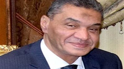 أمن بنى سويف يكرم مساعد شرطة أنقذ سائقا من الغرق