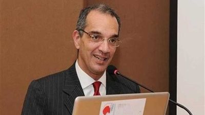 عمرو طلعت يبحث مع رئيس لجنة الاتصالات بالبرلمان التحول لمجتمع رقمي