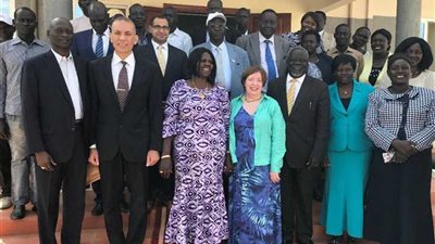 الخارجية توفد قافلة طبية إلى جنوب السودان