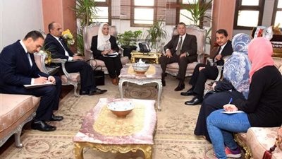 فرع لمركز خدمات المستثمرين ومنطقة للاستثمار الزراعي بإهناسيا