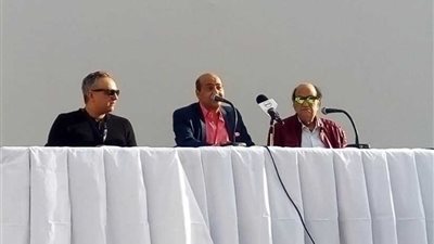 حسن حسني: لا يمكنني تفويت تكريم مهرجان بعراقة وتاريخ مهرجان القاهرة