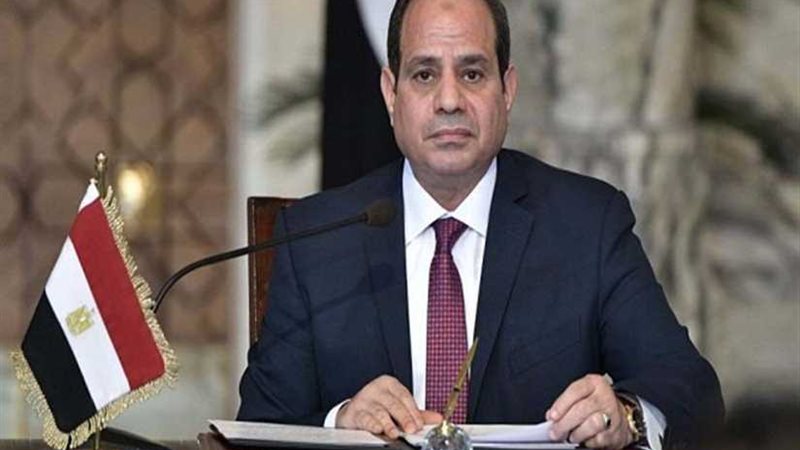 الرئيس السيسي يهنأ