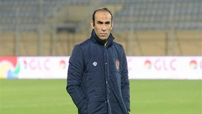 عبد الحفيظ يعقد اجتماعا