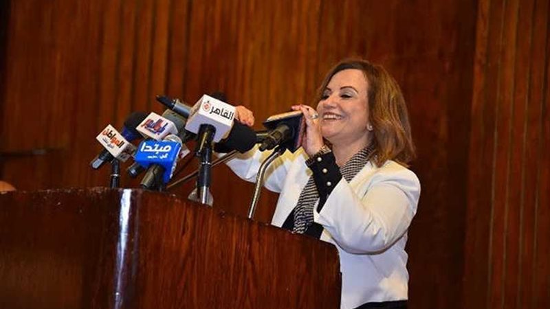 انطلاق منتدى «بداية