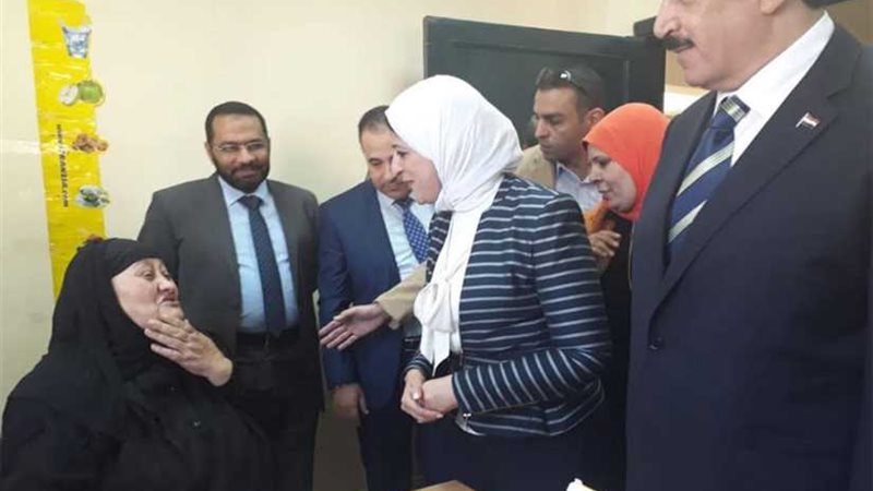 وزيرة الصحة تلتقي