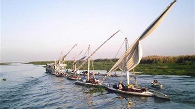 توقف الصيد ببحيرة المنزلة بسبب الطقس السيئ