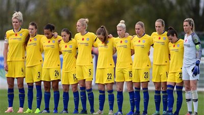 عدم المساواة بين لاعبي ولاعبات كرة القدم يظهر جليا في إنجلترا وسويسرا