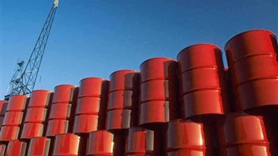 لليلة الماضية.. تراجع سعر برميل البترول لأقل من 60 دولارًا