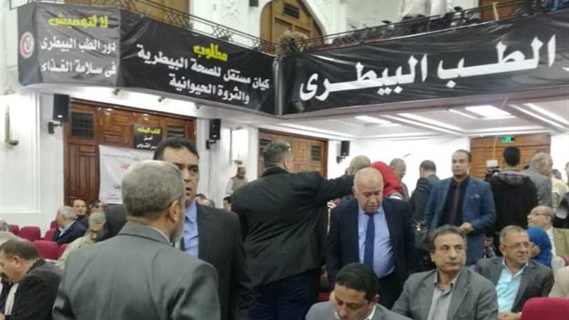 اكتمال النصاب القانوني