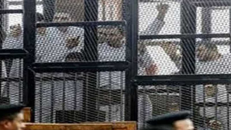 غدًا.. محاكمة 32