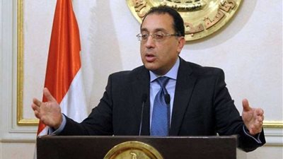 مدبولي يصدر قرارين بتخصيص قطعة أرض للإسكان الاجتماعي وتعديل نطاق وحدة محلية