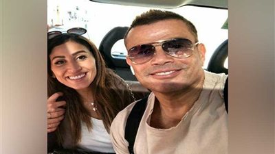 الهضبة ودينا.. منفصلان على السوشيال ميديا ومجتمعان في الحقيقة