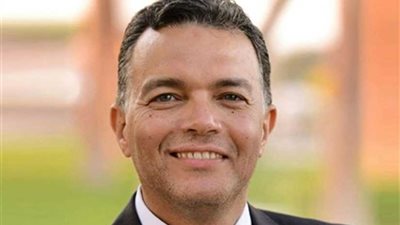 عرفات يوجه باستمرار تحديث جميع قطاعات النقل