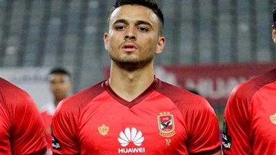 صلاح محسن يقود هجوم الأهلي أمام المقاولون العرب