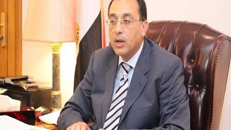 رئيس الوزراء يتابع