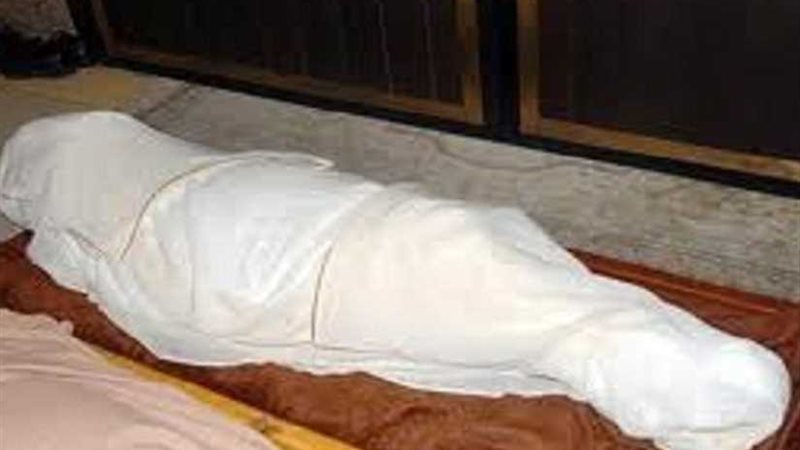 يقتل عمه المسن ويدفنه