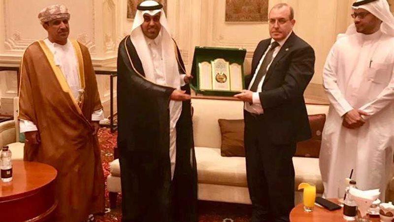 السلمي يلتقي السفراء