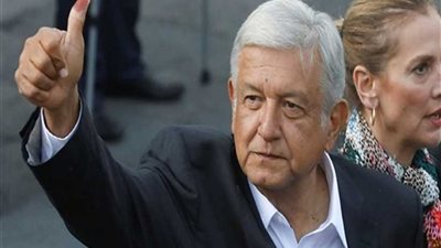 20 رئيس في حفل تنصيب رئيس المكسيك الجديد