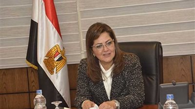 وزيرة التخطيط: تنظيم 100 ملتقى توظيف