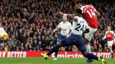 أرسنال يفوز على توتنهام في الدوري الإنجليزي