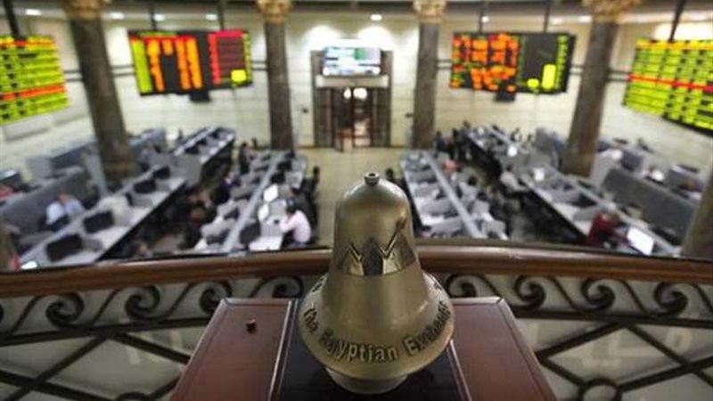 أداء متباين بمؤشرات