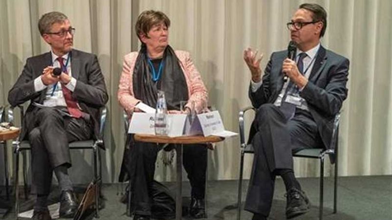 إشادة دولية بالجهود