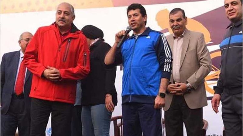 «وزير الشباب» يشكر