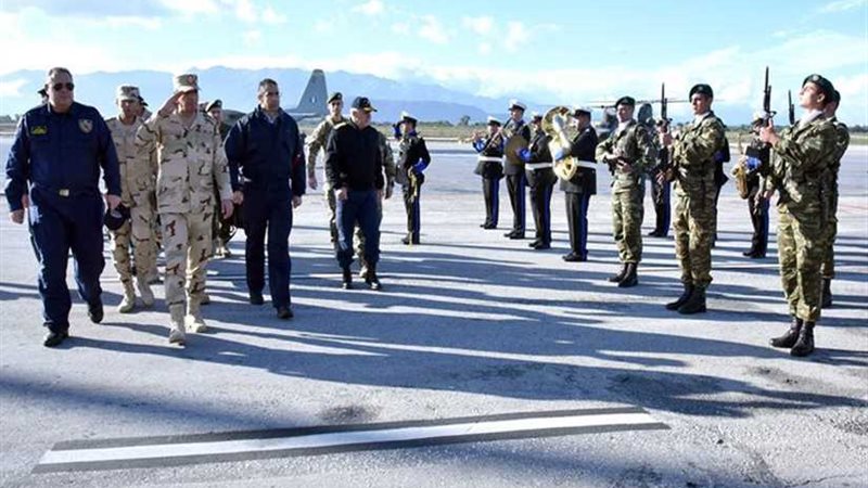 وزير الدفاع والإنتاج