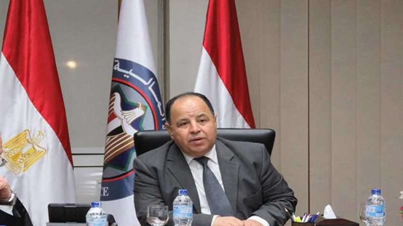 وزير المالية: مراجعة