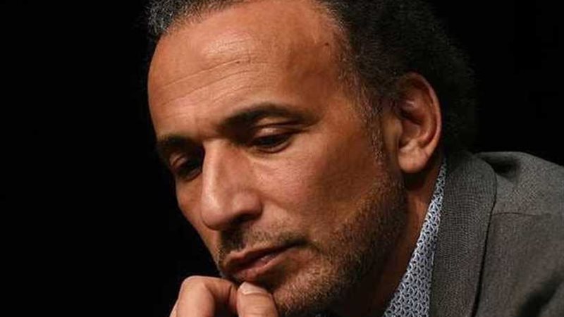 776صورة جنسية تكمل