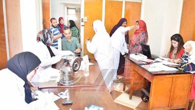 الصحة: فحص 1/2 مليون مواطن في ثاني أيام 