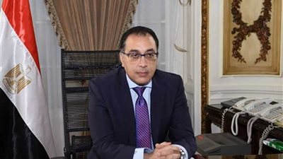 رئيس الوزراء: 300 مليون جنيه لاستكمال مشروعات محاور النيل