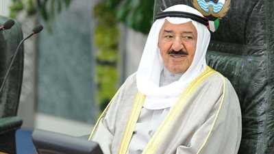 أمير الكويت يتسلم رسالة من الرئيس السيسي