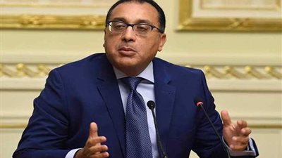 الحكومة تنفي استبعاد من ليس لديهم تأمين صحي من علاج فيروس سي