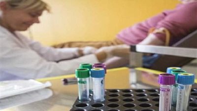 اختبار يكشف الإصابة بالسرطان في 10 دقائق