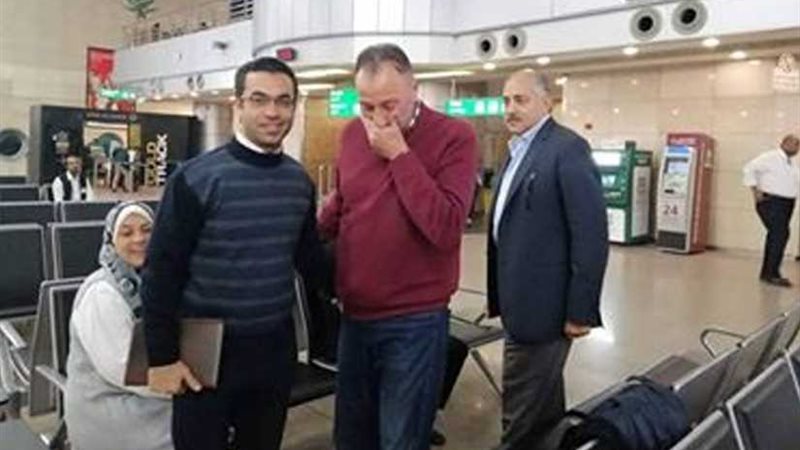 الخطيب يصل القاهرة