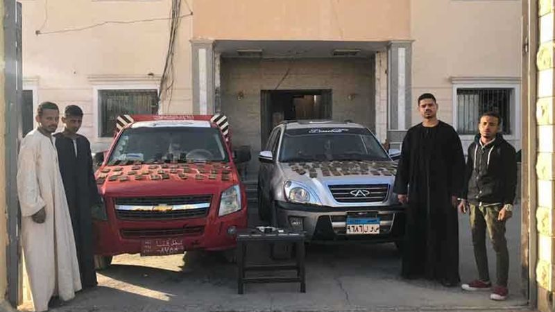 القبض على 4 مسجلين