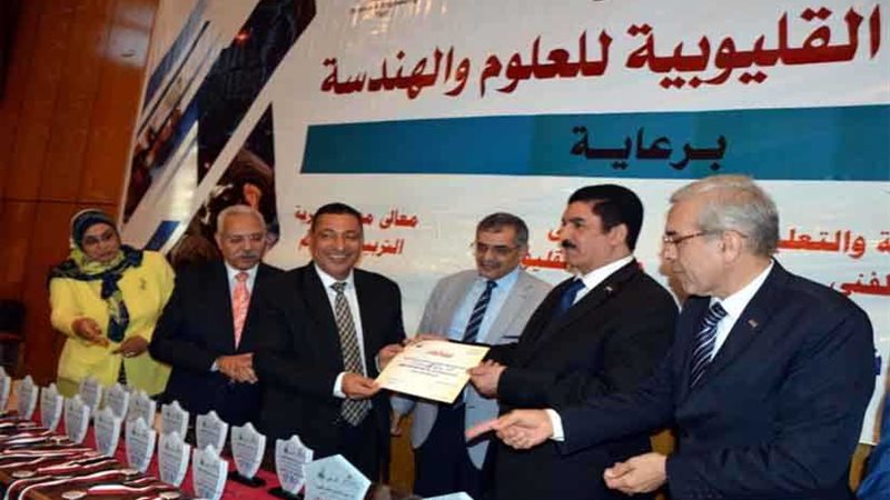 تكريم 20 طالبا مخترعا