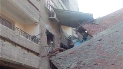 إخلاء المنازل المجاورة لعقار 