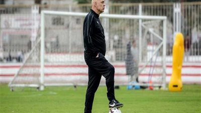 جروس يطالب اللاعبين بمواصلة الانتصارات