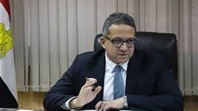 وزير الآثار: القيادة السياسية وجهت بالعمل في المتحف الكبير ليلا ونهارا