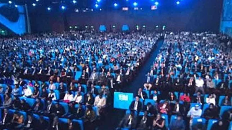 بدء توافد المشاركين