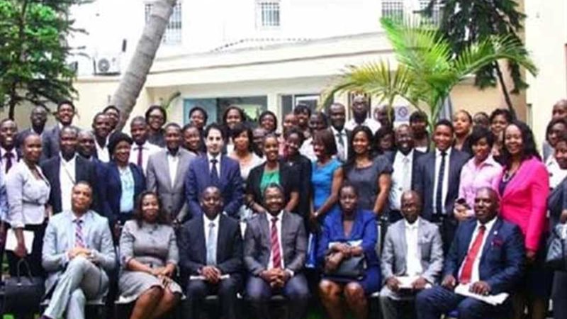 خبراء ورواد أعمال