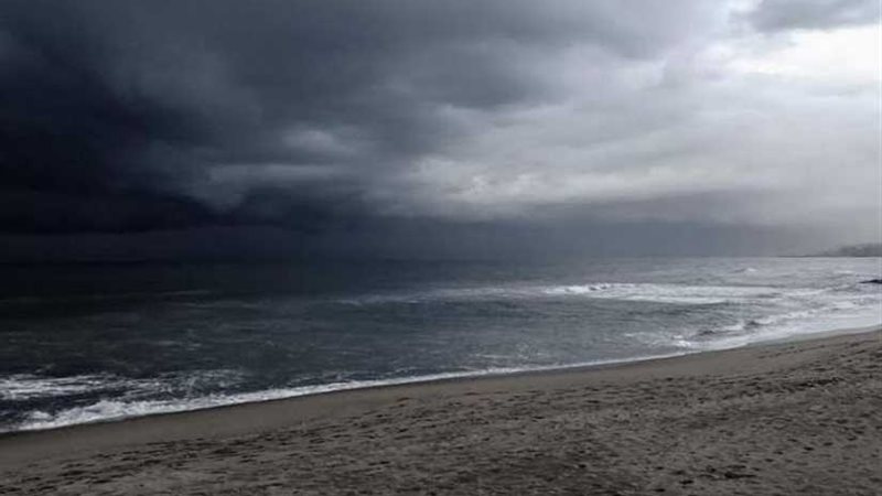 نوة قاسم  تكشر عن