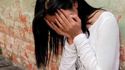 ورطة امرأة وثلاثة رجال في بلاد الضباب