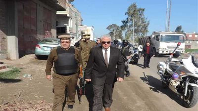 إزالة 1029 تعدًيا وضبط هاربين من 