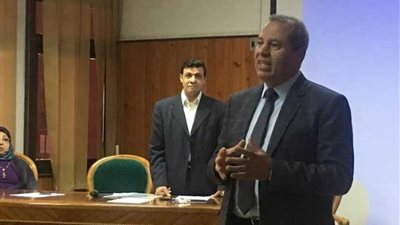 وكيل صحة الدقهلية يناقش استعدادات الحملة التنشيطية لتنظيم الأسرة